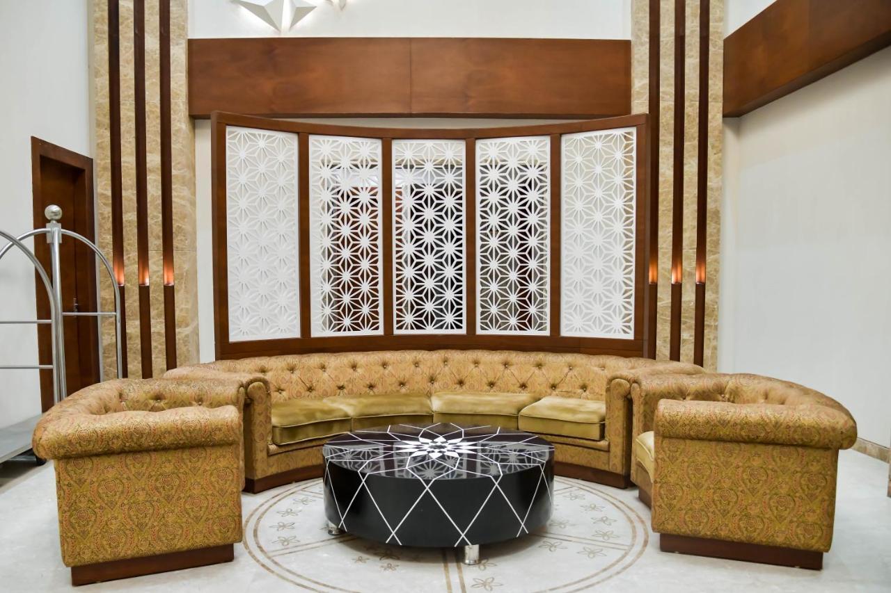 Shree Ganga Smb Hotels Ujjain Eksteriør bilde